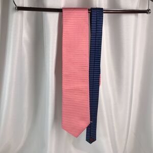 TOMMY HILFIGER TIE 100% SILK Pink & Blue Made In USA